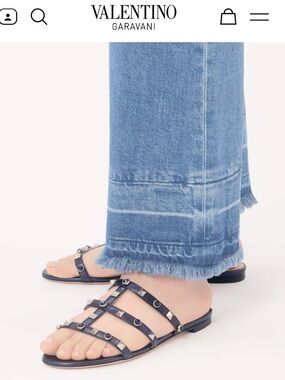 Valentino Garavani Rockstud Slide Sandal In Laminated Nappa With Cabochon navy